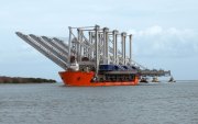 Kone-Cranes-Heavy-Lift-Ship