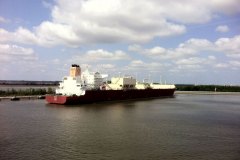 1_Elba-Island-LNG-Terminal-Tanker